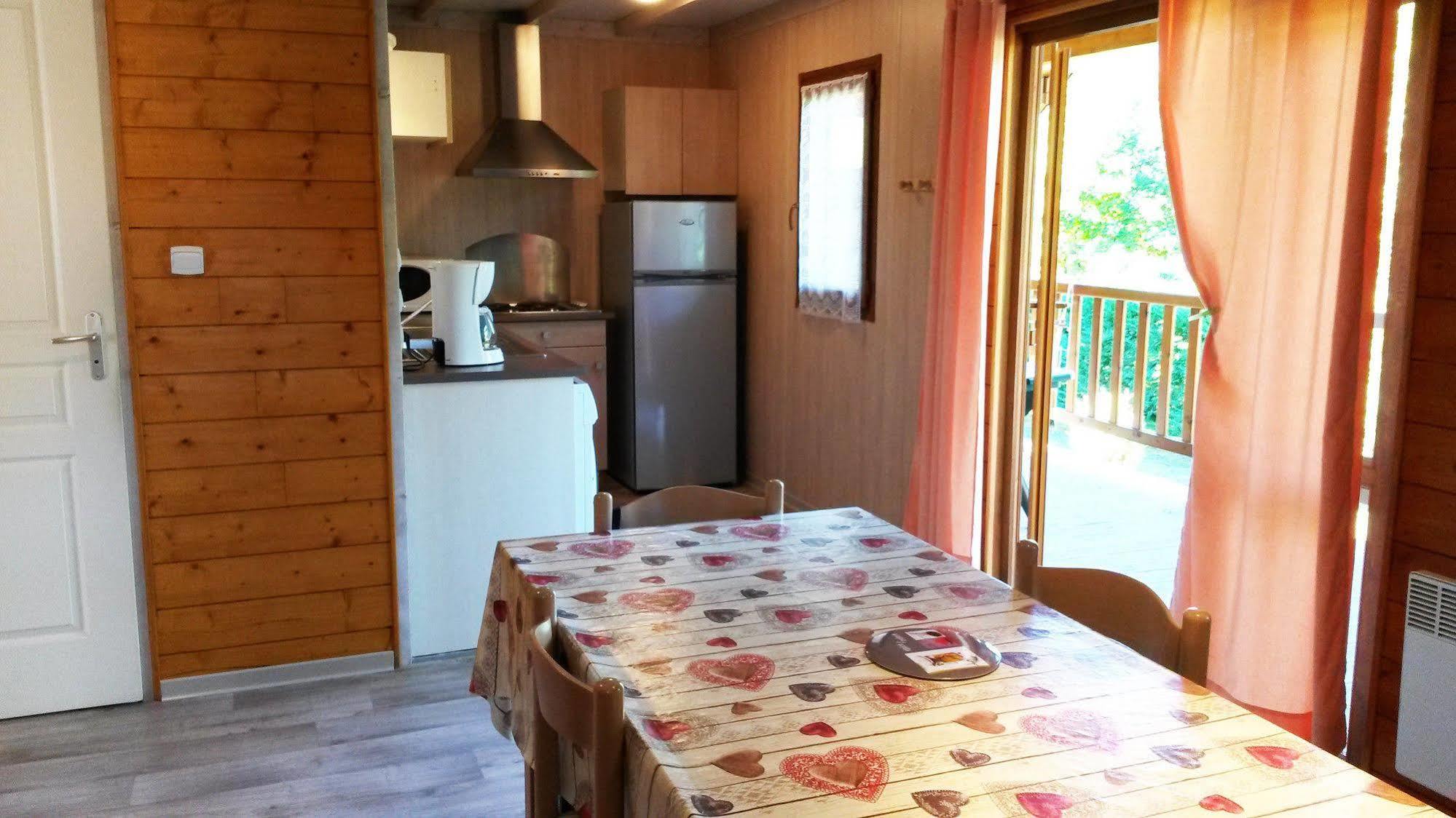 Chalets Du Lac Arcizans-Avant Kültér fotó